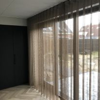 Inbetween in wavegordijn