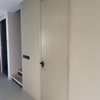 Wanden en houtwerk in de kleur LINO van Carte Colori
