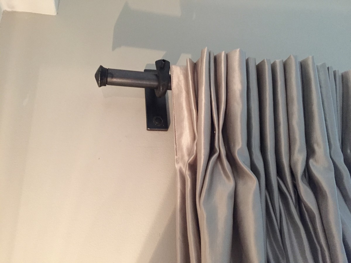 Smeedijzeren roeden met gevoerde gordijnen Combine & Design Interieur